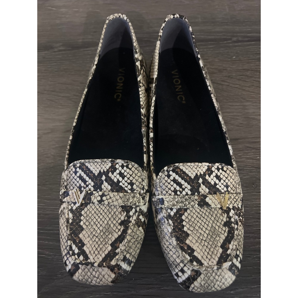 Vionic Women's Hayes Snakeskin Loafers Gold V Logo Square Toe  Cream Brown 7.5